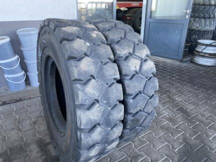 Opony przemysłowe 12.00-20 TRELLEBORG T-900 / 50% BIEŻNIKA
