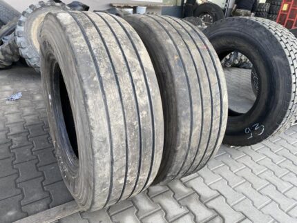  Opony ciężarowe używane naczepowe 385/65R22.5 DUNLOP SP247 / 7-8mm