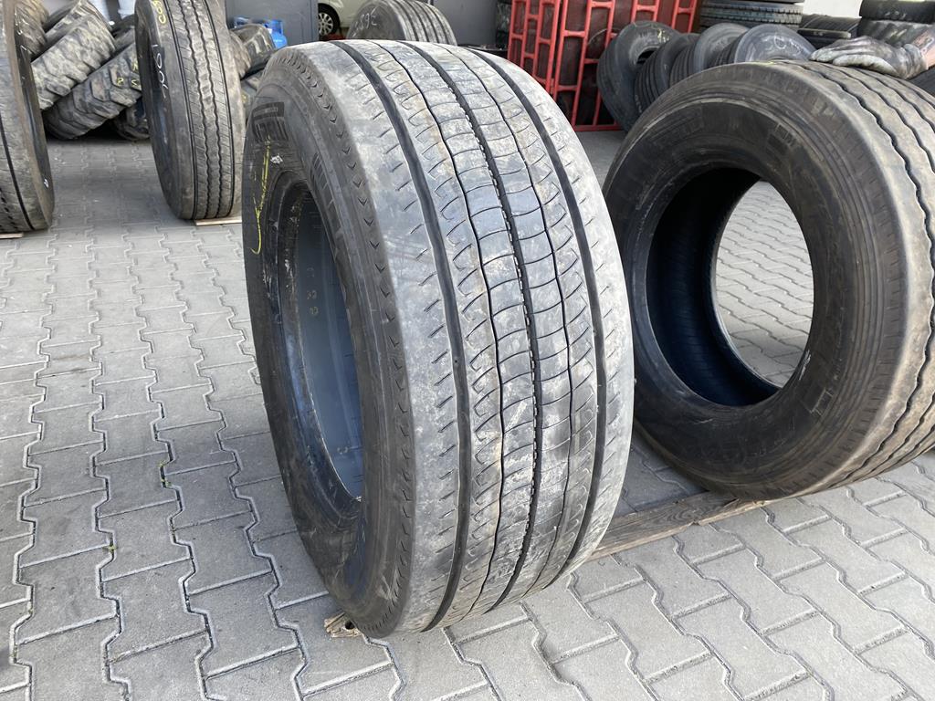 Opona ciężarowa używana przednia 385/55R22.5 PIRELLI H02 PROFUEL STEER / 11mm Opona ciężarowa używana przednia 385/55R22.5 PIRELLI H02 PROFUEL STEER / 11mm