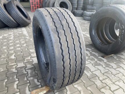  Opona ciężarowa używana naczepowa 385/55R22.5 PIRELLI ITINERIS T TRAILER 90 SERIES / 10-11mm