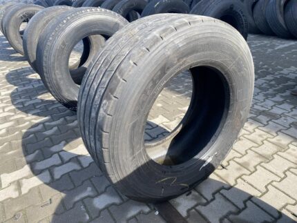 Opona ciężarowa używana naczepowa 385/55R22.5 YOKOHAMA 125T / 10-11mm