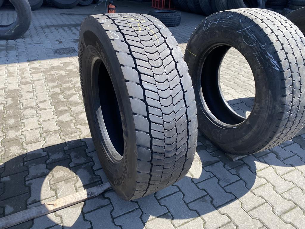 Opona ciężarowa używana napędowa 315/70R22.5 CONTINENTAL CONTI HYBRID HD5 / 9-10mm Opona ciężarowa używana napędowa 315/70R22.5 CONTINENTAL CONTI HYBRID HD5 / 9-10mm