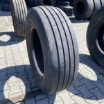  Opona używana do ciężarówki prowadząca 315/70R22.5 DUNLOP SP352 / 10-11mm
