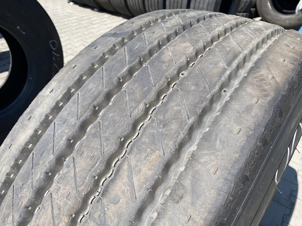 Opona ciężarowa używana naczepowa 385/65R22.5 GREENTRAC GTRT1 / 12-13mm Opona ciężarowa używana naczepowa 385/65R22.5 GREENTRAC GTRT1 / 12-13mm