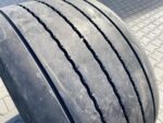 Opona ciężarowa używana naczepowa 445/45R19.5 SEMPERIT RUNNER T2 / 6-8mm