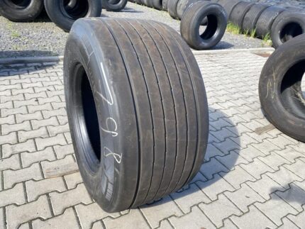  Opona ciężarowa używana naczepowa 445/45R19.5 PIRELLI H02 PRO TRAILER / 8-9mm