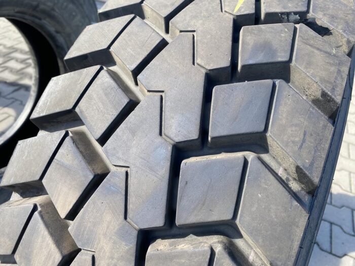 Opona ciężarowa używana napędowa 315/80R22.5 WINDPOWER WDC53 / 17-18mm