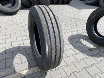  Opona używana ciężarowa naczepowa 215/75R17.5 KAMA NT202 / 10-11mm