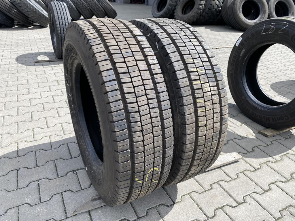 Opony ciężarowe używane napędowe 245/70R19.5 DUNLOP SP444 / 12-13mm Opony ciężarowe używane napędowe 245/70R19.5 DUNLOP SP444 / 12-13mm