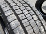 Opony ciężarowe używane napędowe 245/70R19.5 DUNLOP SP444 / 12-13mm
