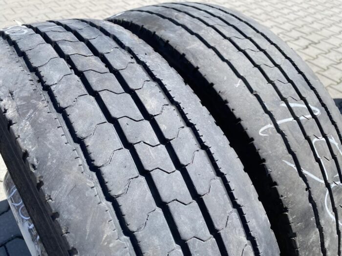Opony ciężarowe używana prowadzące 205/75R17.5 GOODYEAR REGIONAL RHS II / 6-7mm