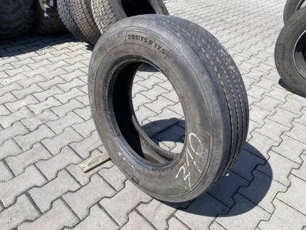 Opona ciężarowa używana prowadząca 205/75R17.5 MATADOR F HR 4 / 7-8mm