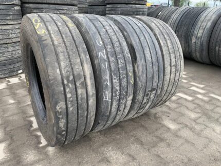  Opony używane ciężarowe do naczepy 235/75R17.5 DUNLOP SP246  / 8-10mm