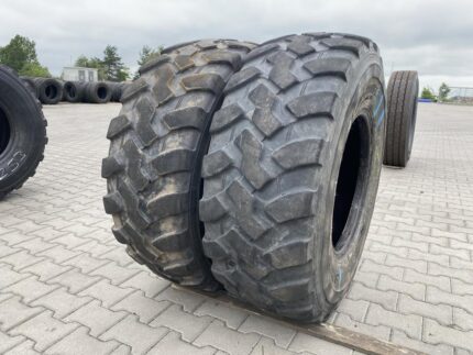  Opony używane przemysłowa do ładowarki 405/70R20 CAMSO MPT553R / 85% Bieżnika