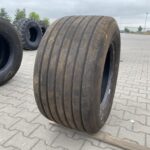  Opona ciężarowa używana naczepowa 445/45R19.5 GOODYEAR KMAX T GEN-2 / 8-9mm