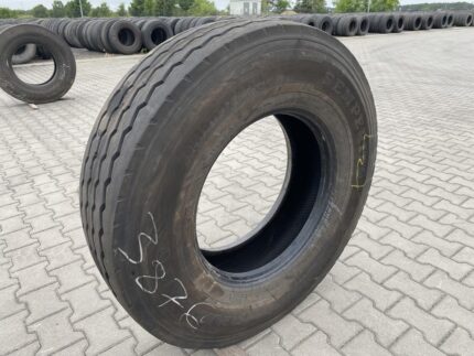 Opona ciężarowa używana prowadząca 315/80R22.5 SEMPERIT WORKER F2 / 12mm