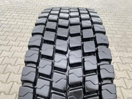 Opona ciężarowa używana napędowa 315/80R22.5 BIEŻNIKOWANA TYP FIRESTONE FD622 / 14-15mm