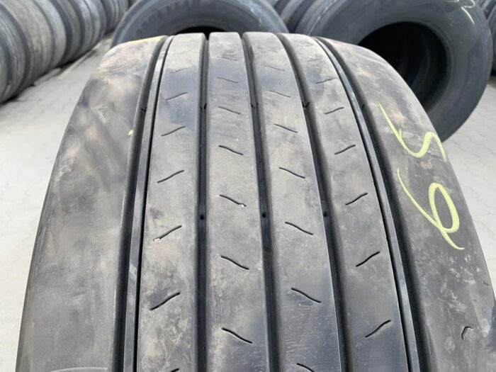 Opona używana ciężarowa przednia mega 355/50R22.5 CONTINENTAL CONTI ECOPLUS HS3 / 8-9mm