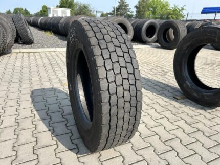  Opona ciężarowa używana napędowa 275/70R22.5 MICHELIN X MULTI D / 12-13mm
