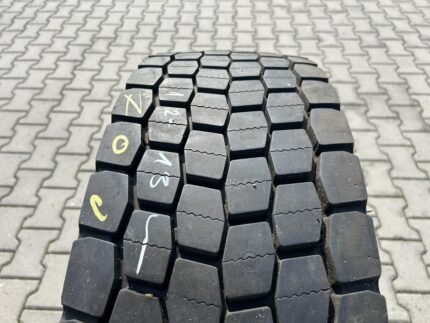 Opona ciężarowa używana napędowa 275/70R22.5 MICHELIN X MULTI D / 12-13mm