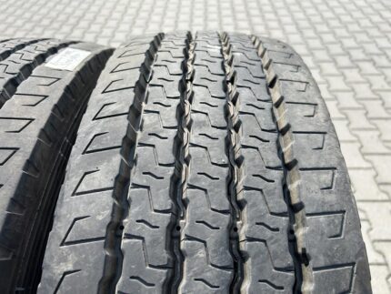 Opony ciężarowe używane prowadzące 275/70R22.5 MICHELIN X MULTI Z / 14-15mm