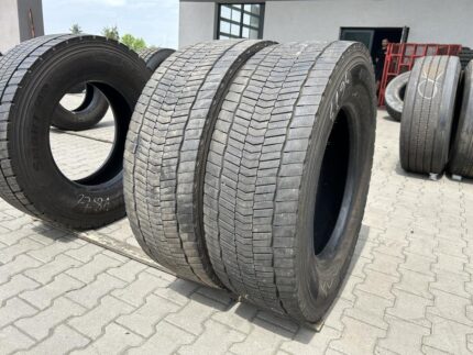  Opony ciężarowe używane napędowe 315/70R22.5 HANKOOK SMART FLEX DH51 / 8-10mm