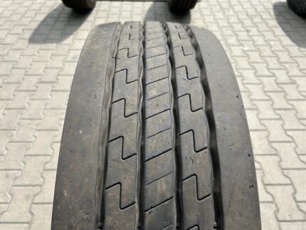 Opona ciężarowa używana prowadząca 315/70R22.5 GITI GSR237 / 12-13mm