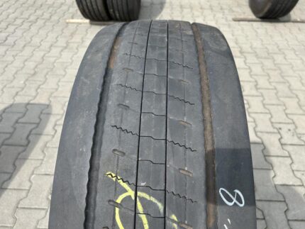 Opona ciężarowa używana przednia 315/70R22.5 BRIDGESTONE DURAVIS R-STEER 002 / 8-10mm