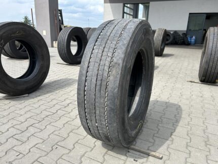  Opona ciężarowa używana prowadząca 315/70R22.5 MICHELIN X MULTI Z / 11mm