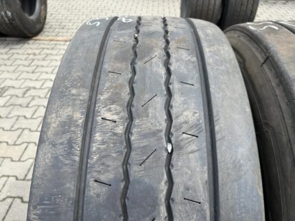 Opona ciężarowa używana naczepowa 385/65R22.5 CONTINENTAL CONTI HYBRID HT3+ / 8-10mm