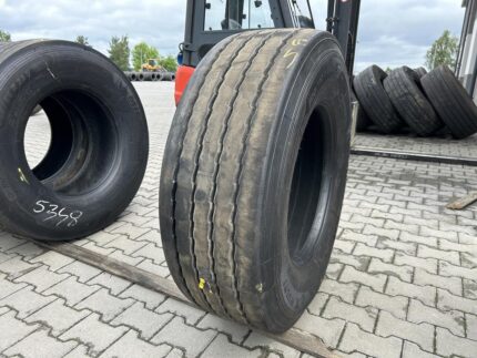  Opony ciężarowe używane naczepowe 385/65R22.5 MICHELIN X MULTI T / 10-11mm