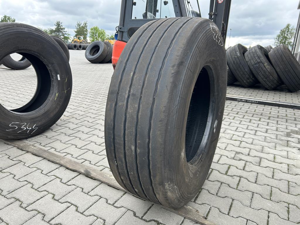 Opona ciężarowa używana naczepowa 385/65R22.5 FORMULA TRAILER / 7-8mm Opona ciężarowa używana naczepowa 385/65R22.5 FORMULA TRAILER / 7-8mm