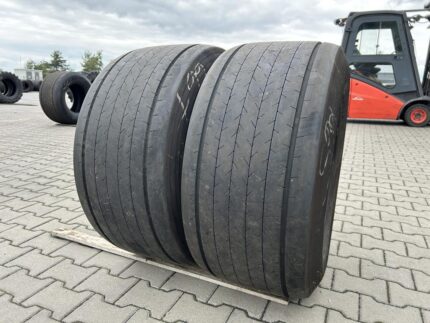  Opony ciężarowe używane naczepowe 435/50R19.5 GOODYEAR FUELMAX T / 9-10mm