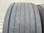Opony ciężarowe używane naczepowe 435/50R19.5 GOODYEAR FUELMAX T / 9-10mm