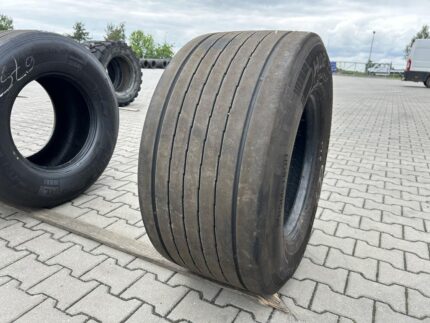  Opona ciężarowa używana naczepowa 435/50R19.5 PIRELLI H02 PRO TRAILER / 8mm