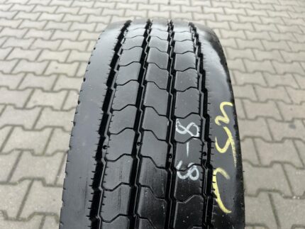 Opona ciężarowa używana prowadząca 215/75R17.5 GOODYEAR REGIONAL RHS II / 8-9mm