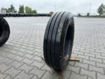 Opona ciężarowa używana 215/75R17.5 DUNLOP SP246 / 10-11mm
