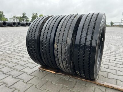  Opony ciężarowe używane naczepowe 215/75R17.5 CONTINENTAL HTR2 / 10-11mm