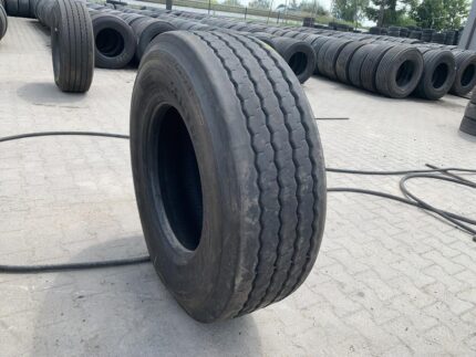 Opona używana ciężarowa naczepowa 385/65R22.5 BIEŻNIKOWANA TYP MICHELIN XTE3 / 10-11mm