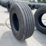  Opona używana ciężarowa naczepowa 385/65R22.5 BIEŻNIKOWANA TYP MICHELIN XTE3 / 12-13mm