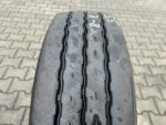 Opona ciężarowa używana naczepowa 245/70R19.5 GOODYEAR KMAX T / 7-8mm