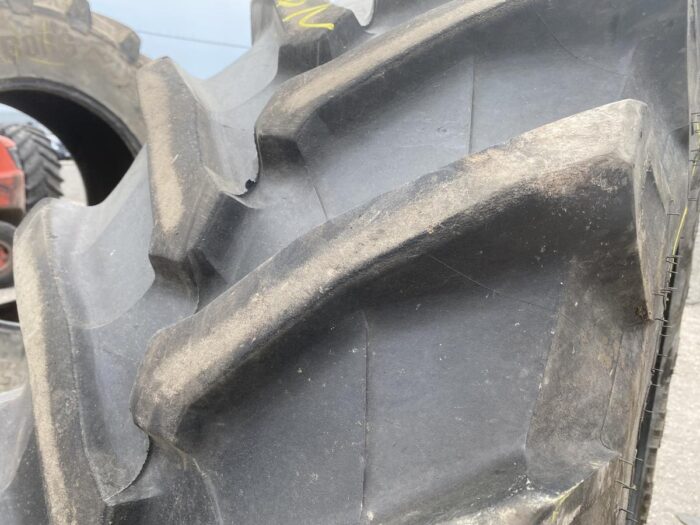 Opona używana 540/65r30 Trelleborg TM800 Radial / 80% bieżnika