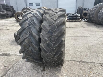 Opony używane przemysłowe 12.5-18 BKT MP567 / 80% bieżnika