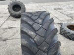 Opona używana przemysłowa 405/70-20 Camso MPT / 90% bieżnika