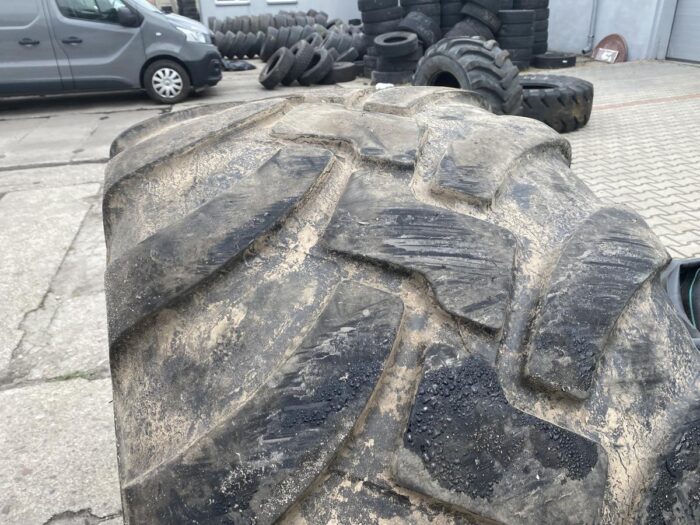 Opony rolnicze używane 650/55r26.5 BKT FL630 SUPER / 60% bieżnika
