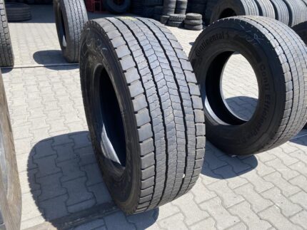  Opona ciężarowa używana napędowa 315/70R22.5 PIRELLI R02 PROFUEL DRIVE / 12-13mm