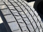 Opona ciężarowa używana napędowa 295/60R22.5 BIEŻNIKOWANA TYP BRIDGESTONE M749 / POGŁĘBIANA