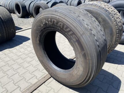 Opona używana ciężarowa do naczepy 385/65R22.5 BRIDGESTONE DURAVIS R-TRAILER 002 EVO / 11-12mm