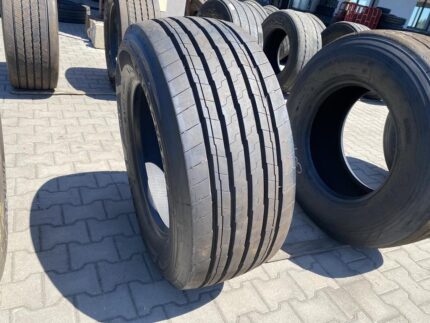  Opona ciężarowa używana naczepowa 385/55R22.5 GOODYEAR KMAX T GEN-2 / 100% Bieżnika