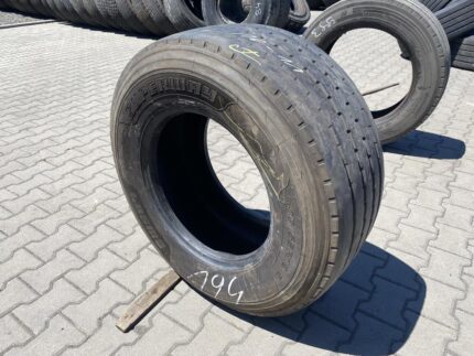 Opona ciężarowa używana naczepowa 385/55R19.5 SUPERWAY SWS04 / 10-11mm
